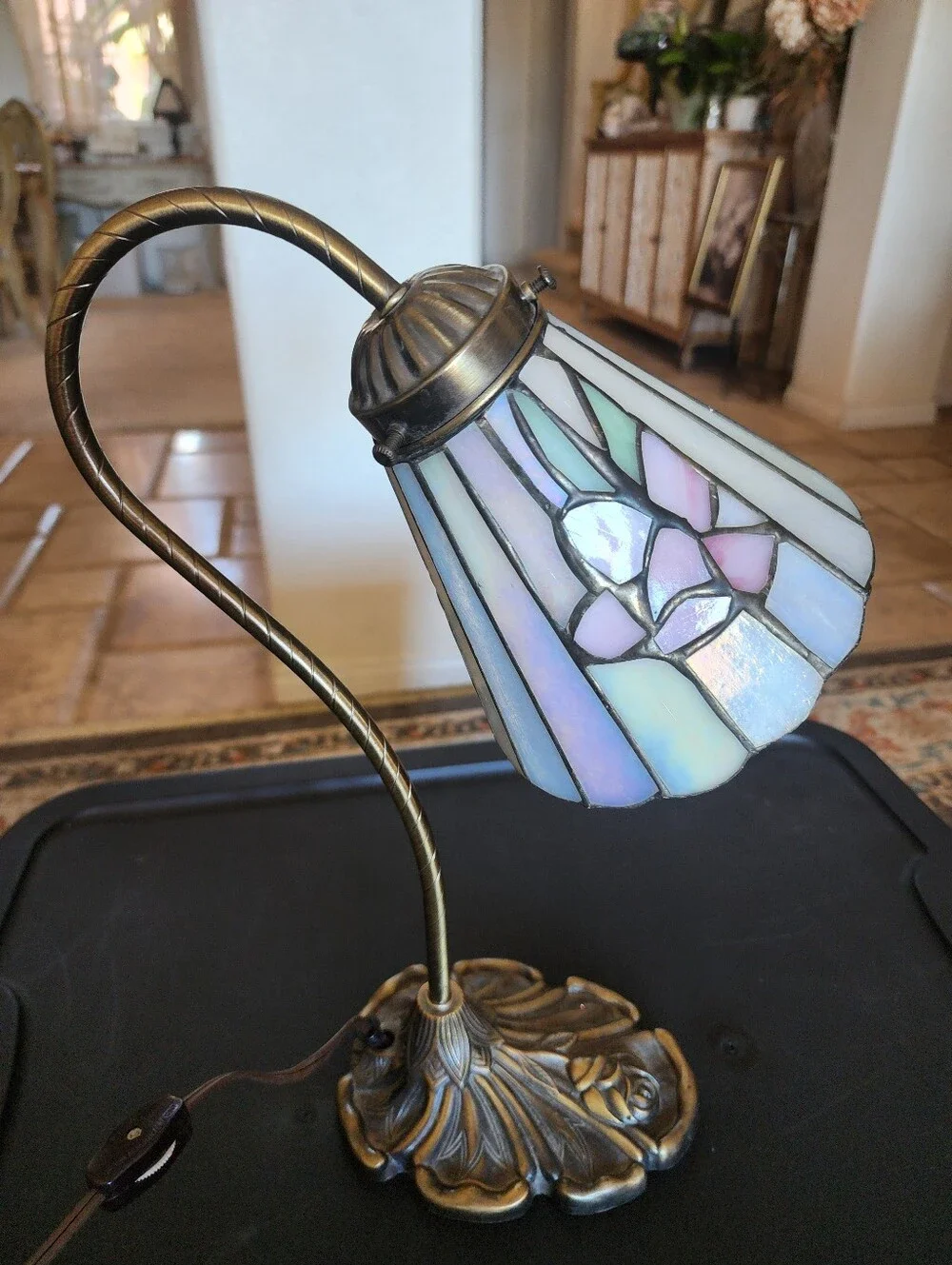 Tiffany Style Stained Glass Swan Neck Vintage Accent Lamp UNIQUE!!